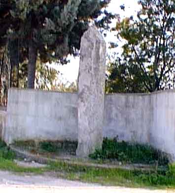 menhir Grassi a Carpignano Salentino