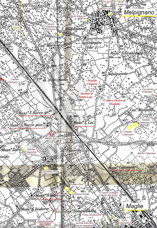 Cartina topografica estratta dalla carta 1:25000 di Maglie degli anni quaranta del XX secolo. Sono indicate in maniera molto approssimata le ubicazioni dei dolmen Pino, Grotta, Specchia, Noa, Caroppo I e II, Calamauli I e II(o anche Caramauli), e dei tre dolmen di Morigino, della piccola specchia (tumulo megalitico) segnalata dal Corsini e delle due ciste domeniche scoperte dallo stesso studioso, del menhir Calamari (a volte detto Caramauli), dei menhir Chipuru e Santa Loja e della Cella a Tholos di Montalto, nonch i gi noti menhir di Melpignano, Minonna, Candelora, Lama, Scineo e Masseria Piccinna, e dei distrutti menhir San Rocco e Aviso (quinto menhir di Maglie descritto dal De Giorni).  indicata sempre in maniera approssimata la localit Paliceddha di Maglie, le masserie San Sidero, Santa Loja, San Rocco Grande e Piccola, e l' area ove era ubicato lo pseudo-dolmen San Sidero. Un altissima e impressionante densit di megaliti in una ristrettissima porzione di territorio, in cui sono disseminate numerosissime siti di insediamento protostorico!